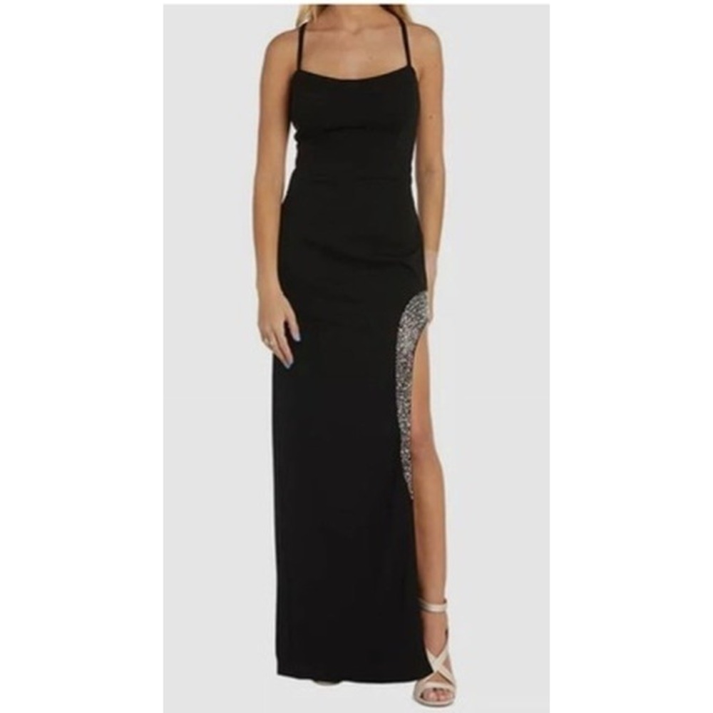 Nightway Women Black Scuba Crepe Rhinestone Strappy Back Gown Dress Size: 14‎